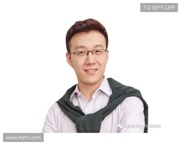 西安羽毛球队转型之路:从传统强队到现代化竞技的全面解读 西安羽毛球队转型之路:从传统强队到现代化竞技的全面解读