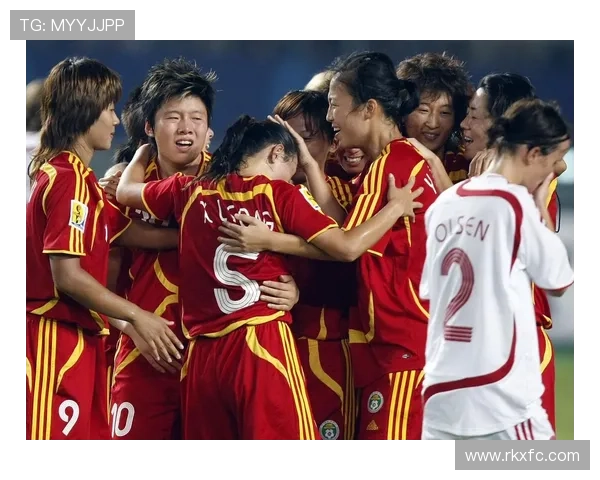 世界杯点评：上海足球队展现出色团队协作精神与战术配合